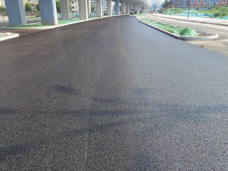 濟寧市任興路資交共青團路北延鋪路瀝青攤鋪項目